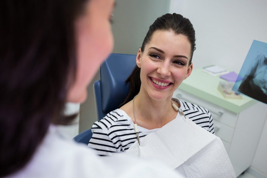 Descubra como escolher um plano dental